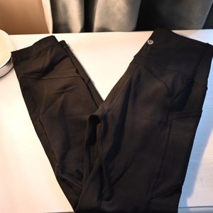 Lululemon cropped leggings